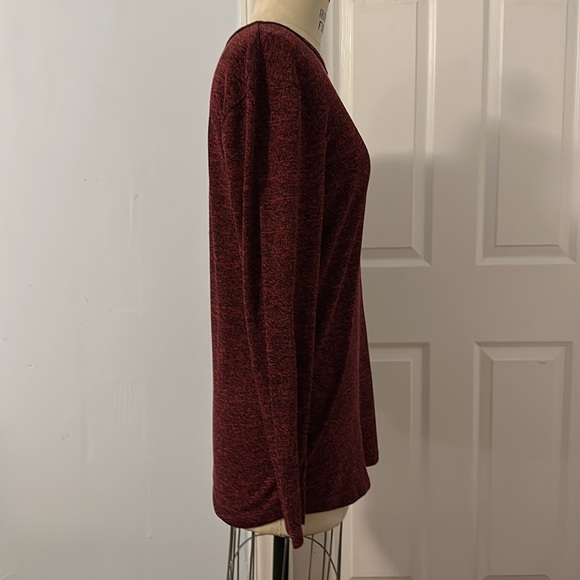 H&M Divided Lightweight Sweater - Picture 2 of 7